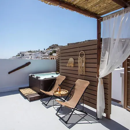 Bliss Luxury Líndos