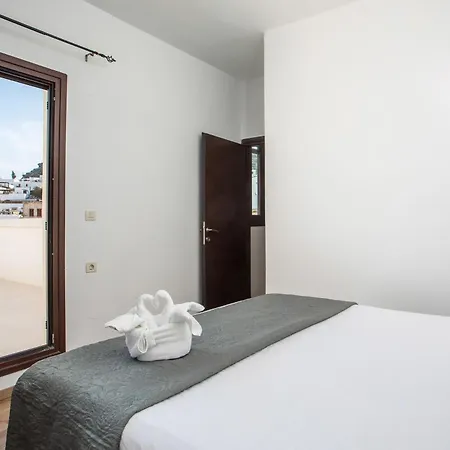 Bliss Luxury Apartman Líndosz