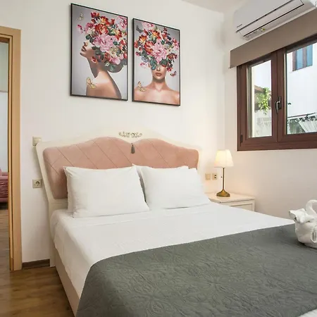 Bliss Luxury Líndosz